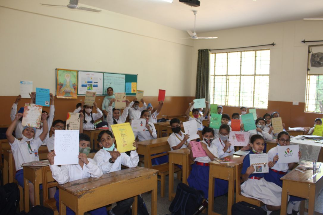 CLASS 4TH (ACTIVITY-SLOGAN WRITING COMPE