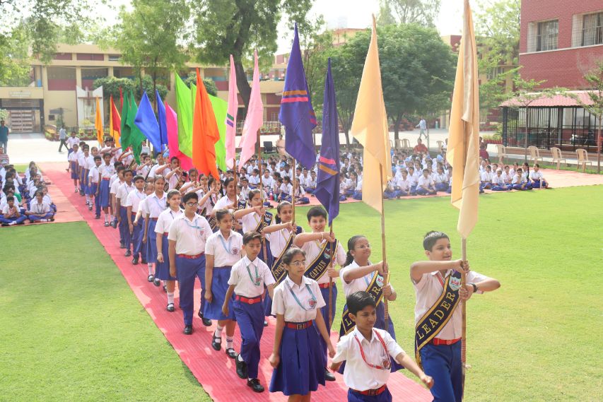 INVESTITURE CEREMONY-JUNIORS